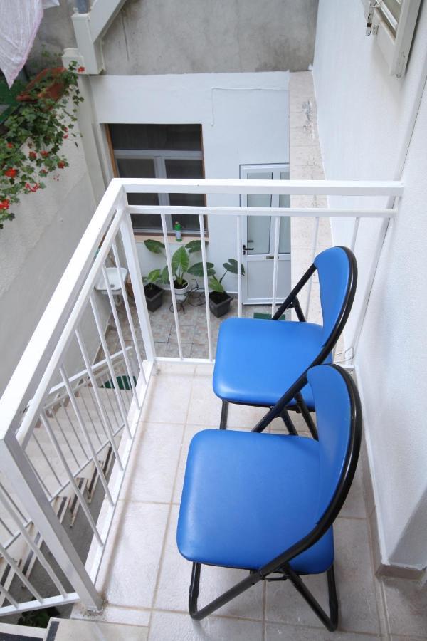 Apartments By The Sea Podgora, Makarska - 6713 Eksteriør bilde